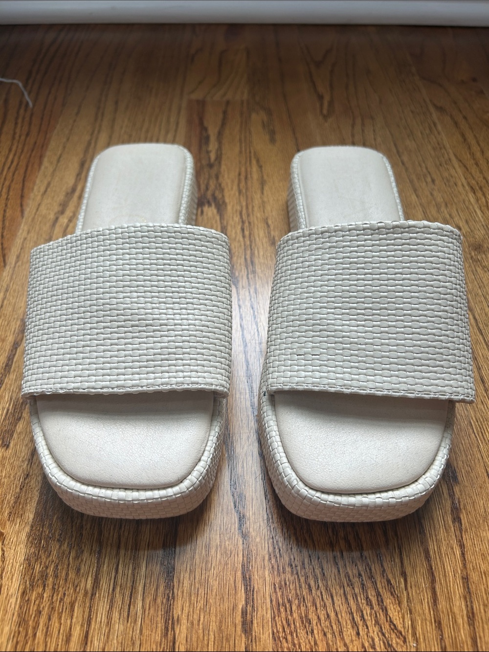 Women’s Beach by Matisse Slide Sandals - Cream Woven Strap